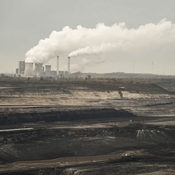 factory pollution 