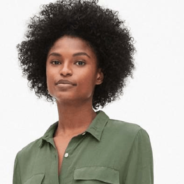 Online retail images reveal skin tone discrepancies